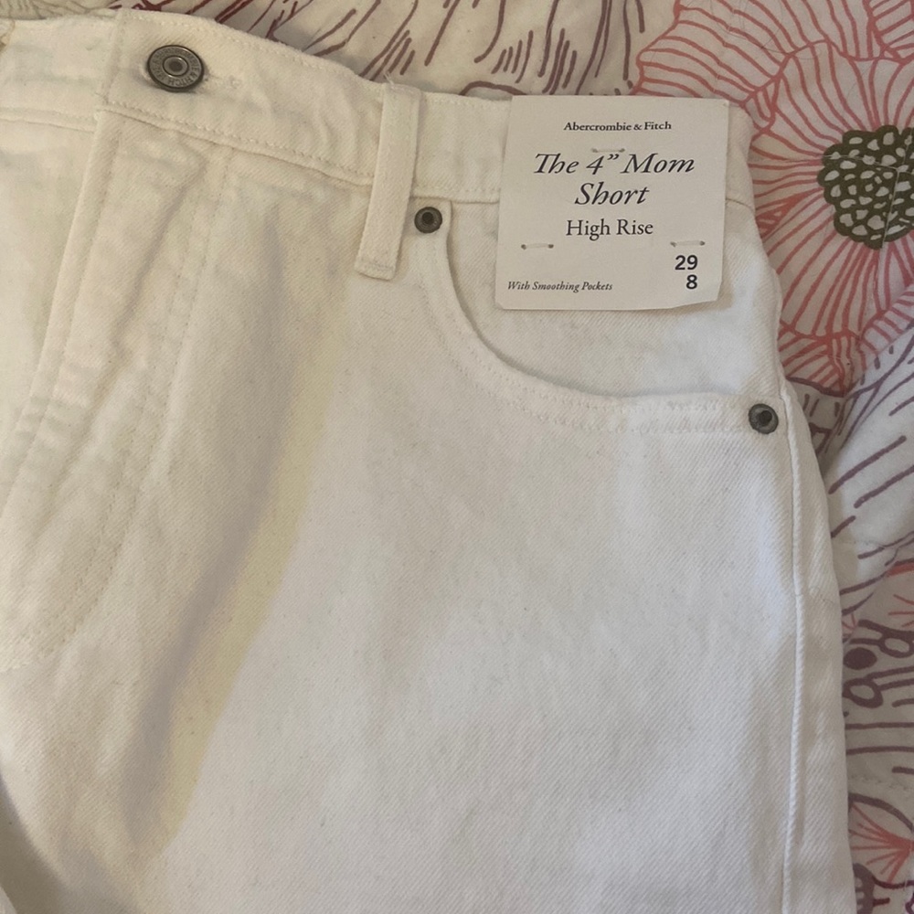 Abercrombie mom shorts